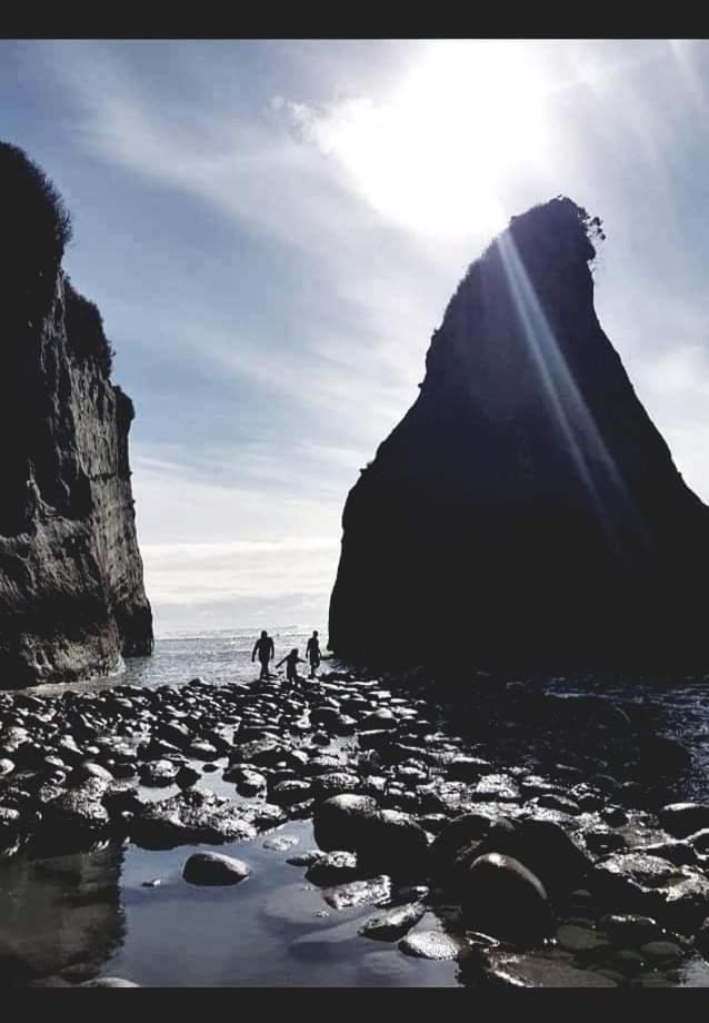 The Hole In The Rock Yurt Ξενοδοχείο Cape Foulwind Εξωτερικό φωτογραφία
